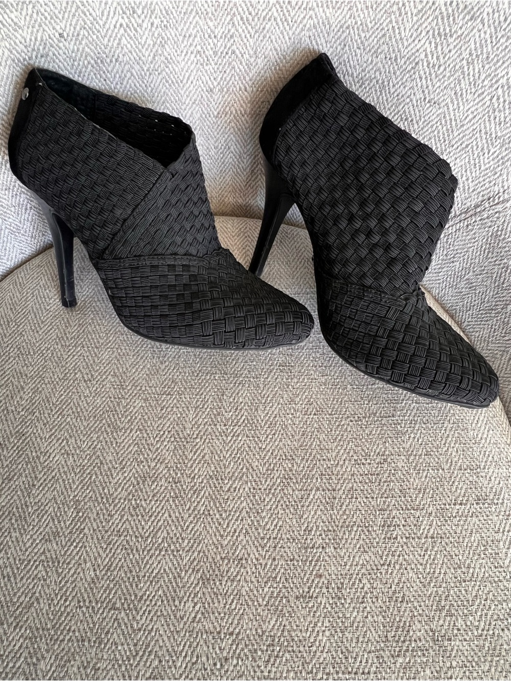 Simply Vera Vera High Heel Black Ankle Boots | Women’s Size 6.5 M